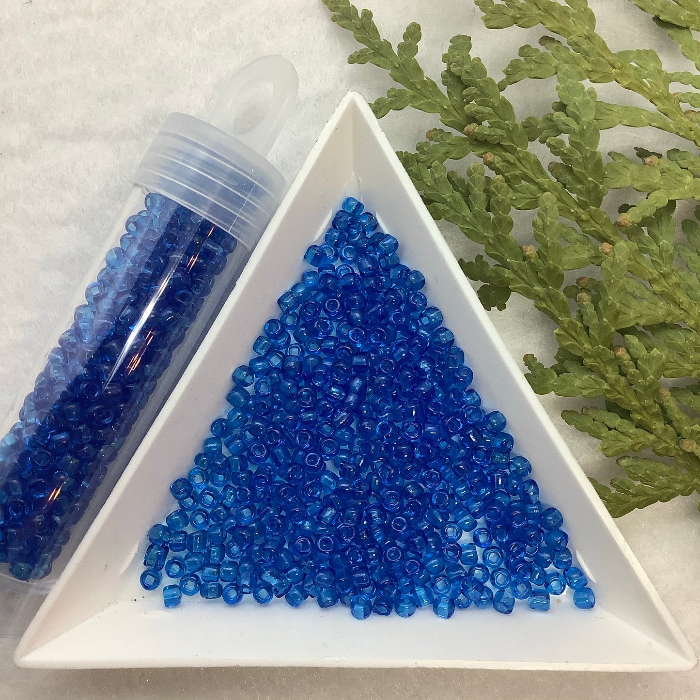 Vintage Venetian - Transparent Blue 10/0