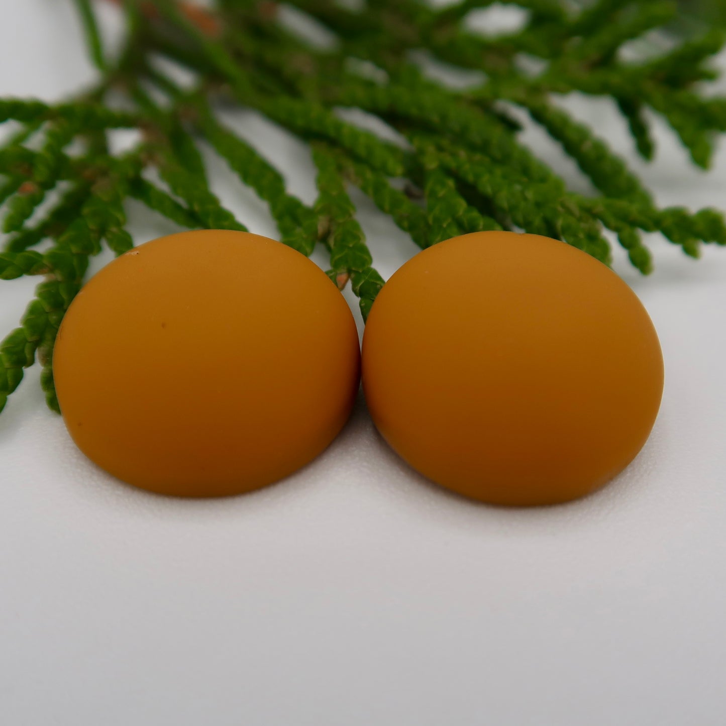 Matte Dome Resin Cabs 16mm & 18mm - 1 pair