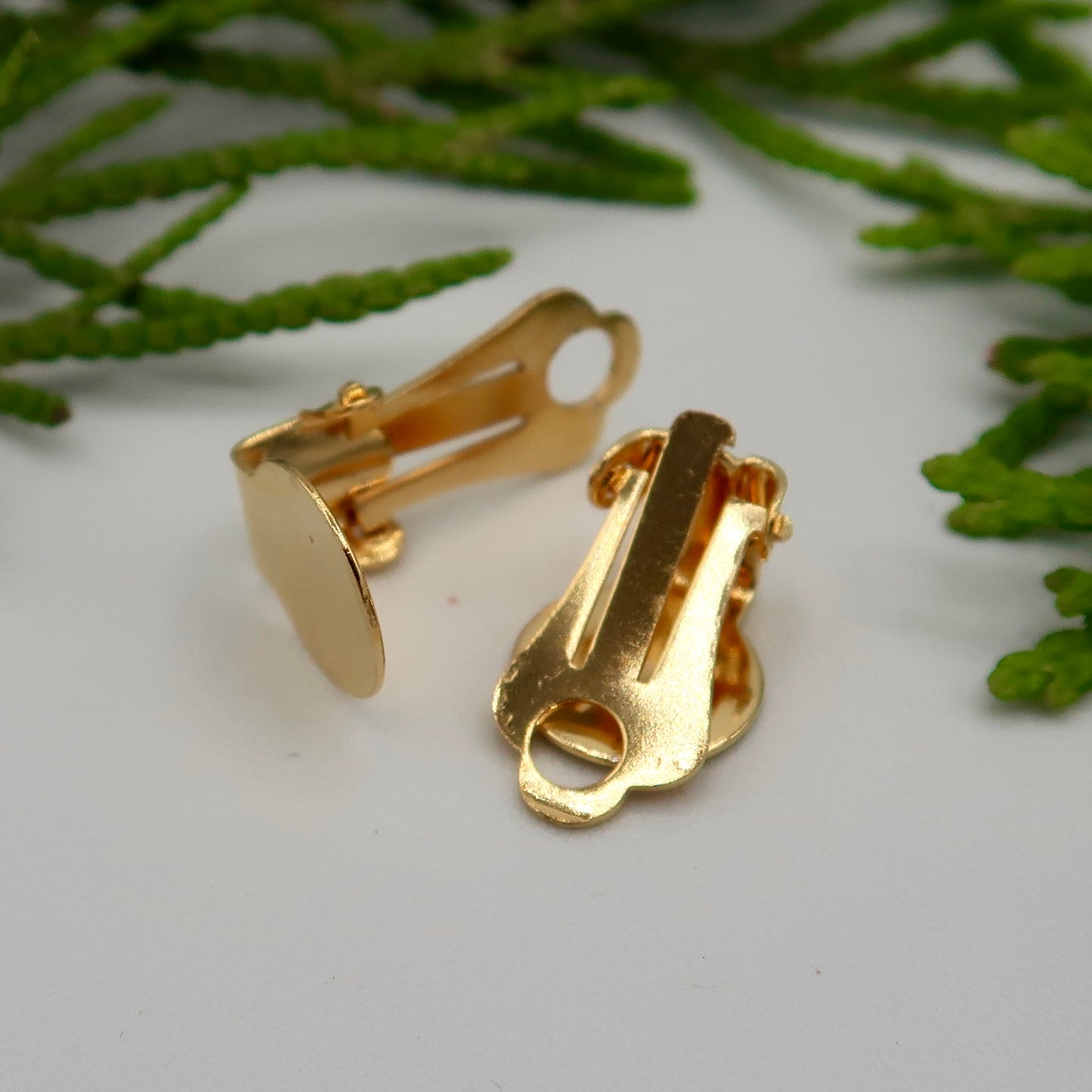 Clip-on Findings - 10mm Gold - 1 pair