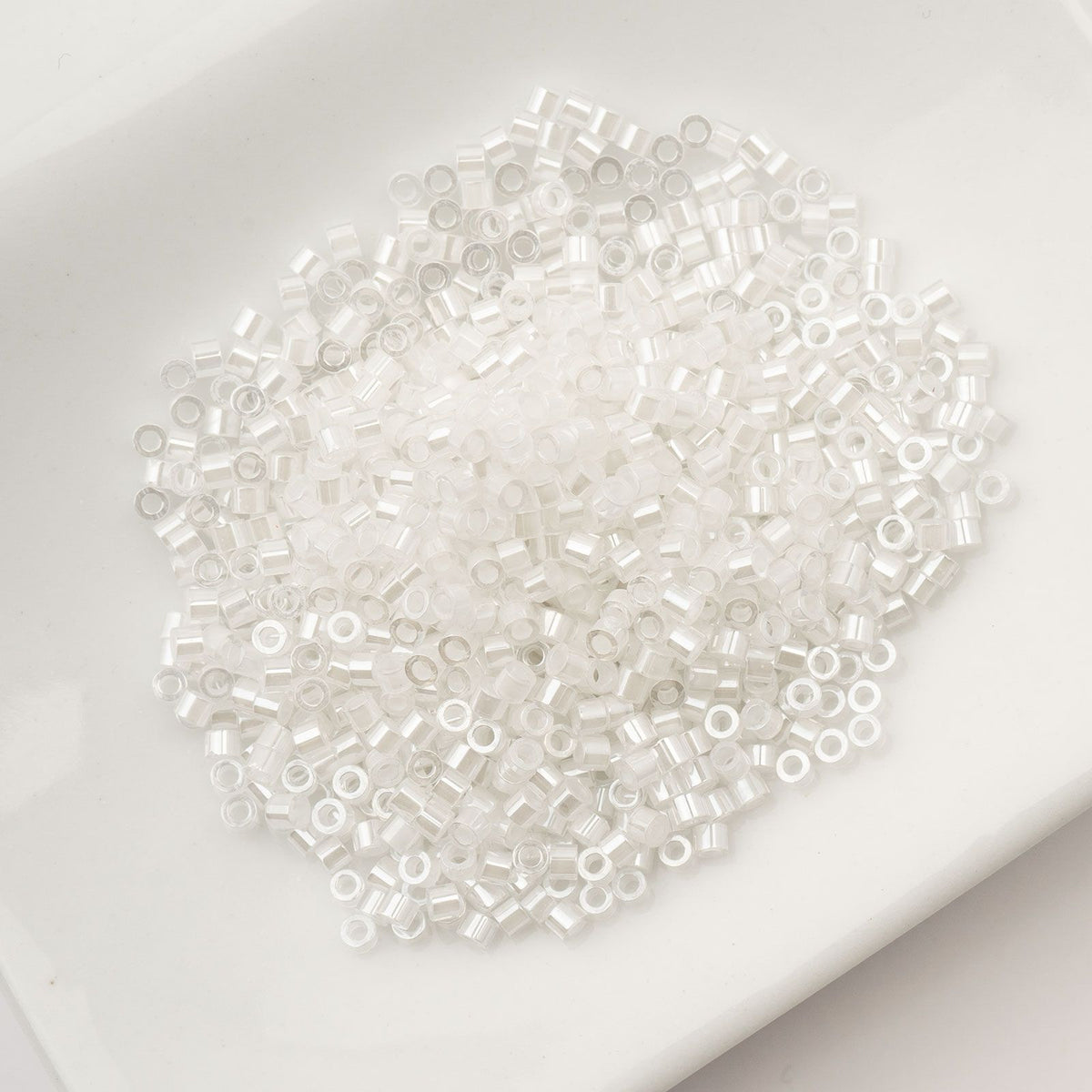 White AB Lined - Cylin Bead 11/0 - 25g