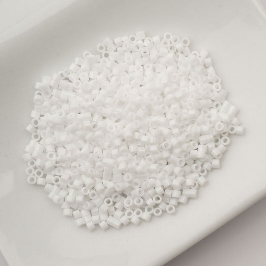 Chalk White - Cylin Bead 11/0 - 25g