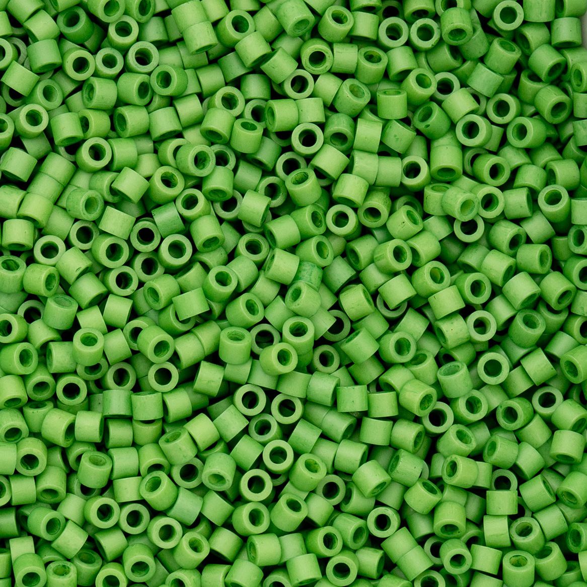 Opaque Spring Green - Cylin Bead 11/0 - 25g