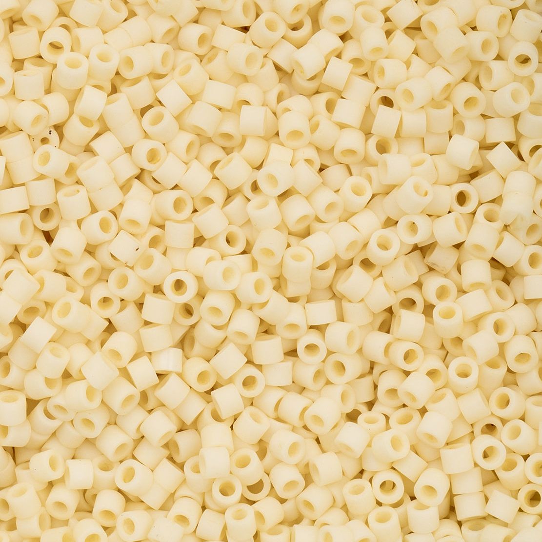 Opaque Dark Cream - Cylin Bead 11/0 - 25g