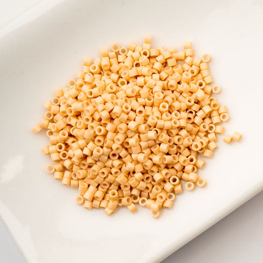 Opaque Toasted Almond - Cylin Bead 11/0 - 25g