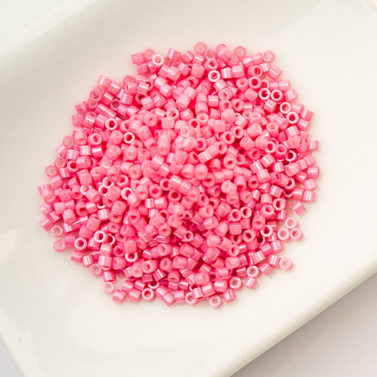 Opaque Pink Carnation - Cylin Bead 11/0 - 25g
