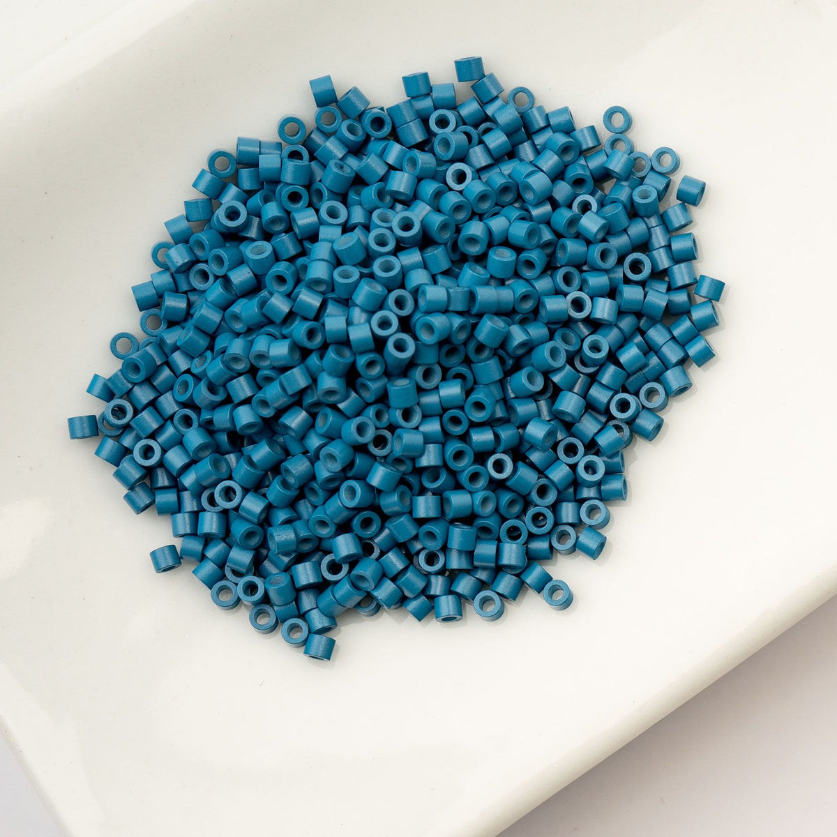 Opaque Denim Blue - Cylin Bead 11/0 - 25g