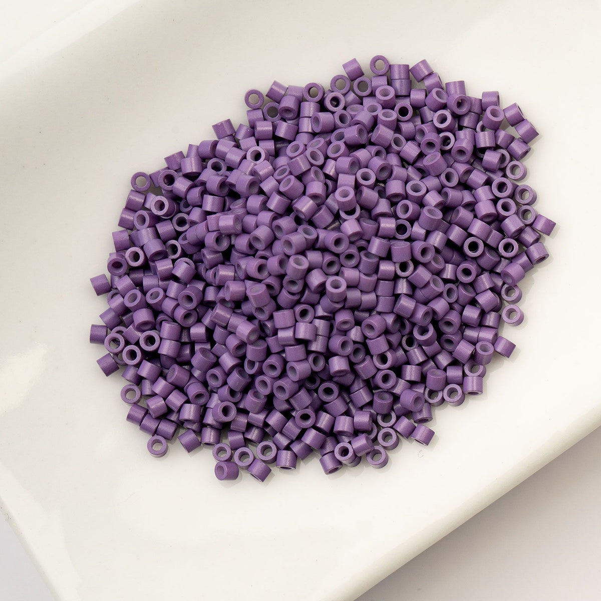 Opaque Dark Mauve - Cylin Bead 11/0 - 25g