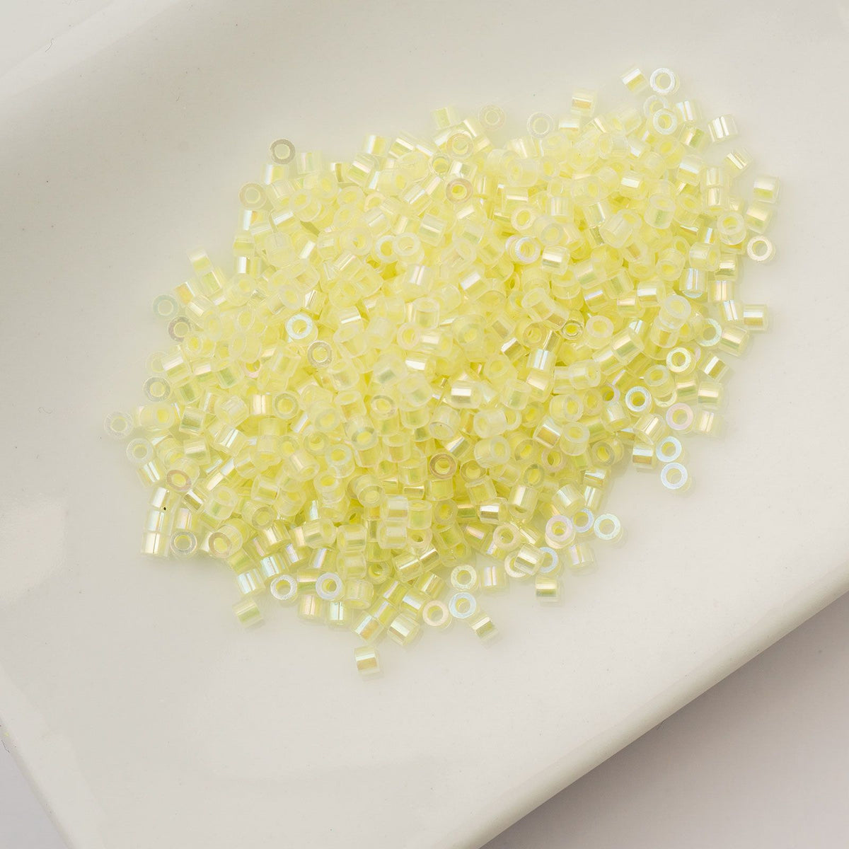 Yellow Glow in the Dark AB - Cylin Bead 11/0 - 25g