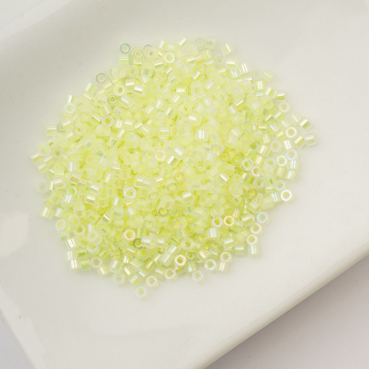Yellow Neon Glow in the Dark AB - Cylin Bead 11/0 - 25g