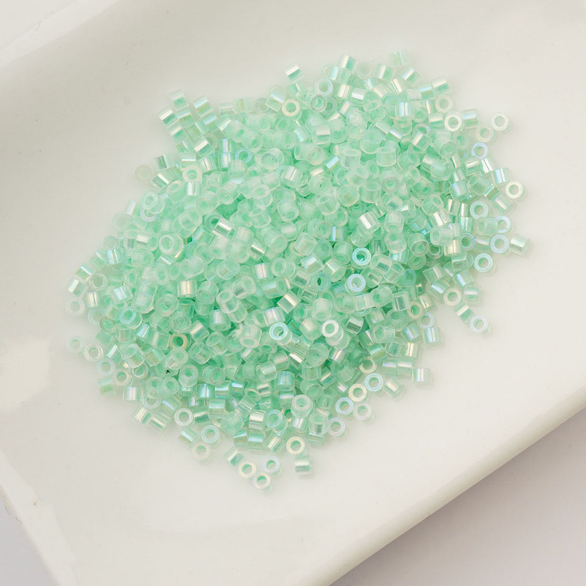 Green Glow in the Dark AB - Cylin Bead 11/0 - 25g