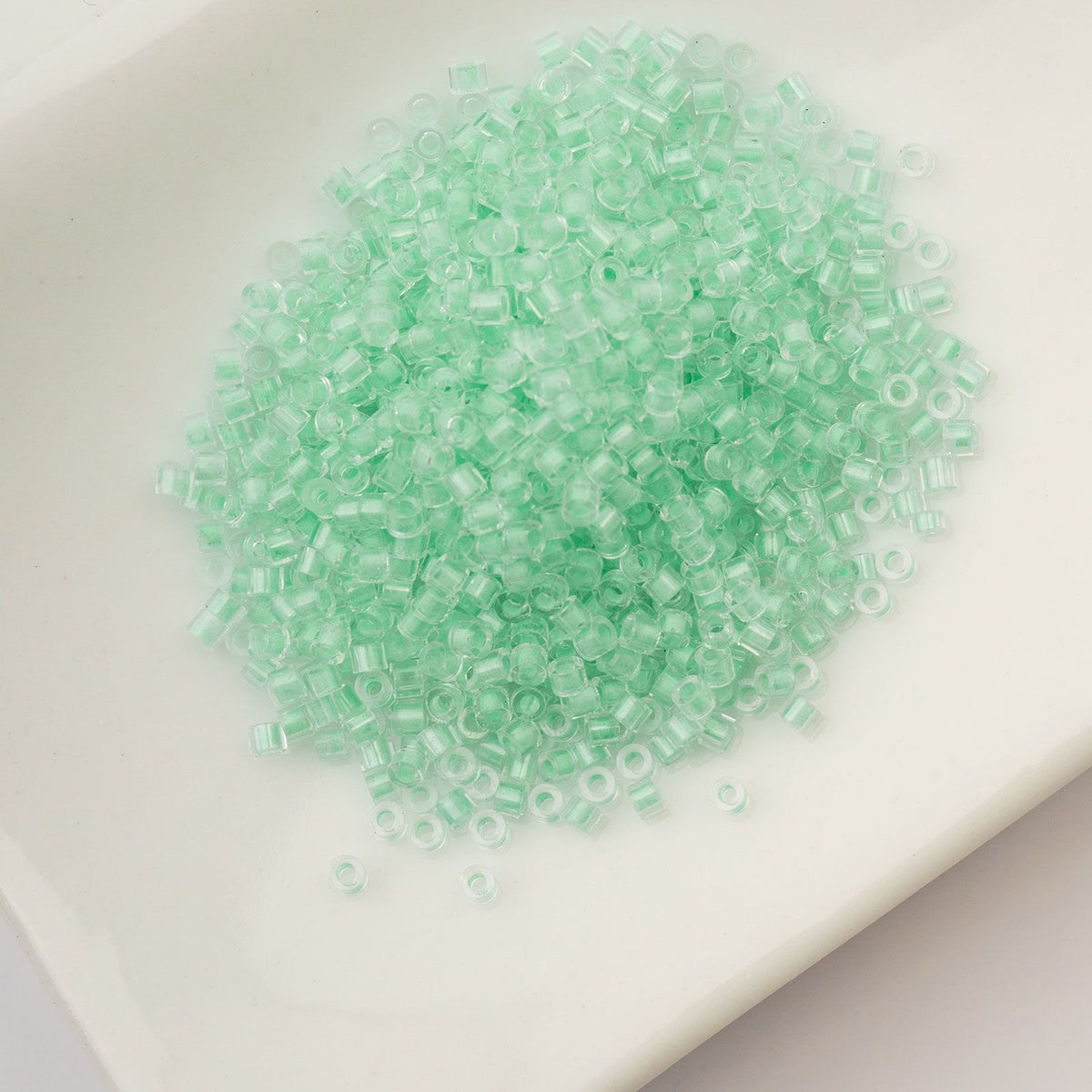 Green Glow in the Dark - Cylin Bead 11/0 - 25g
