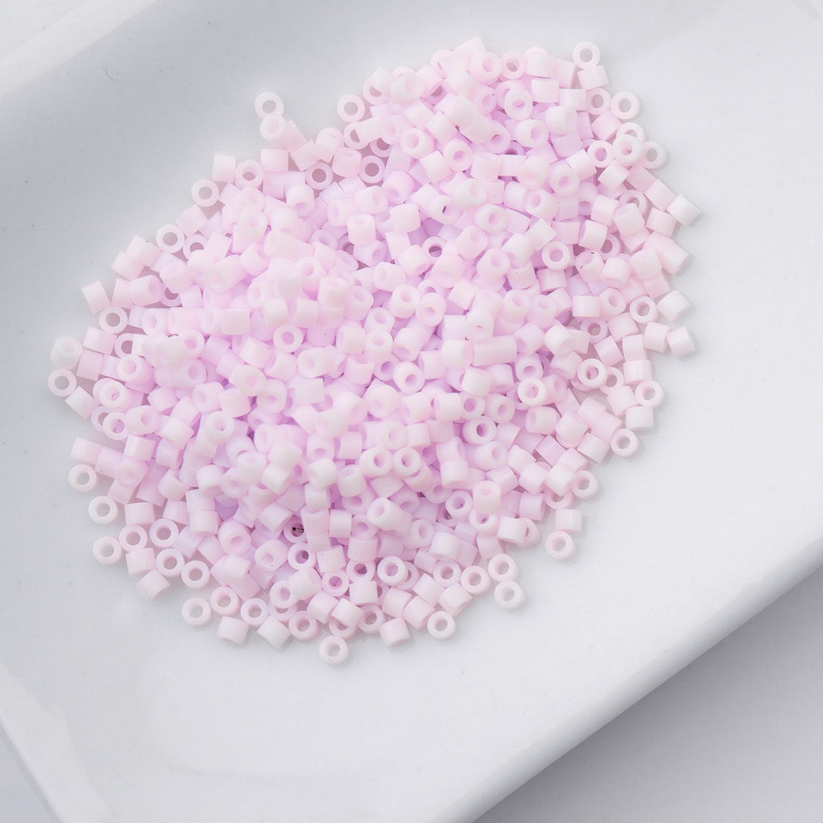 Soft Lavender Matte Macaron - Cylin Bead 11/0 - 25g
