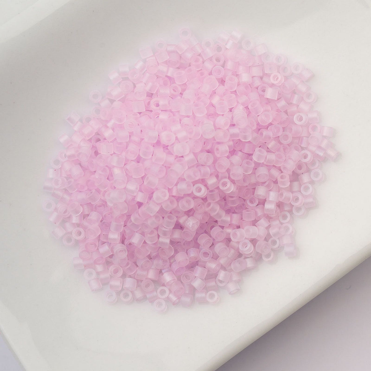 Pastel Lilac Matte Macaron AB - Cylin Bead 11/0 - 25g