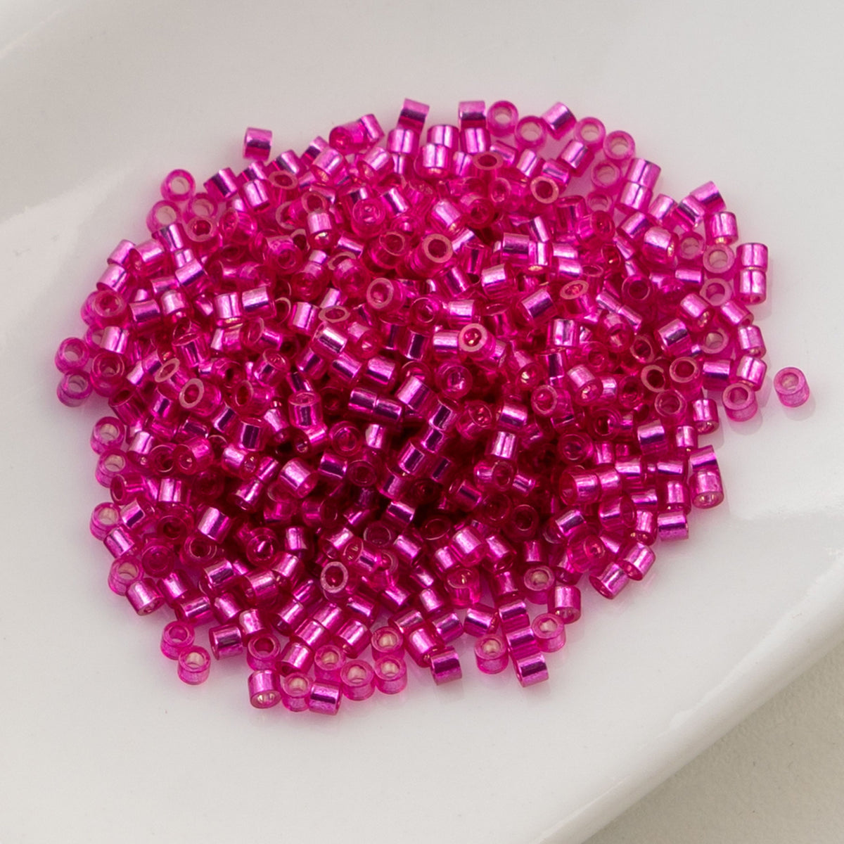 Fuchsia Silver Lined - Cylin Bead 11/0 - 25g
