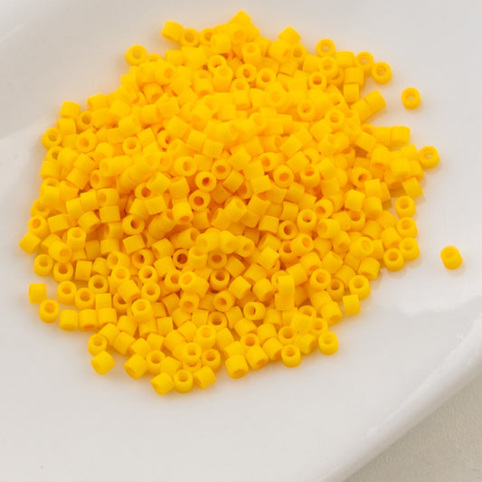 Opaque Butterlight Matte - Cylin Bead 11/0 - 25g