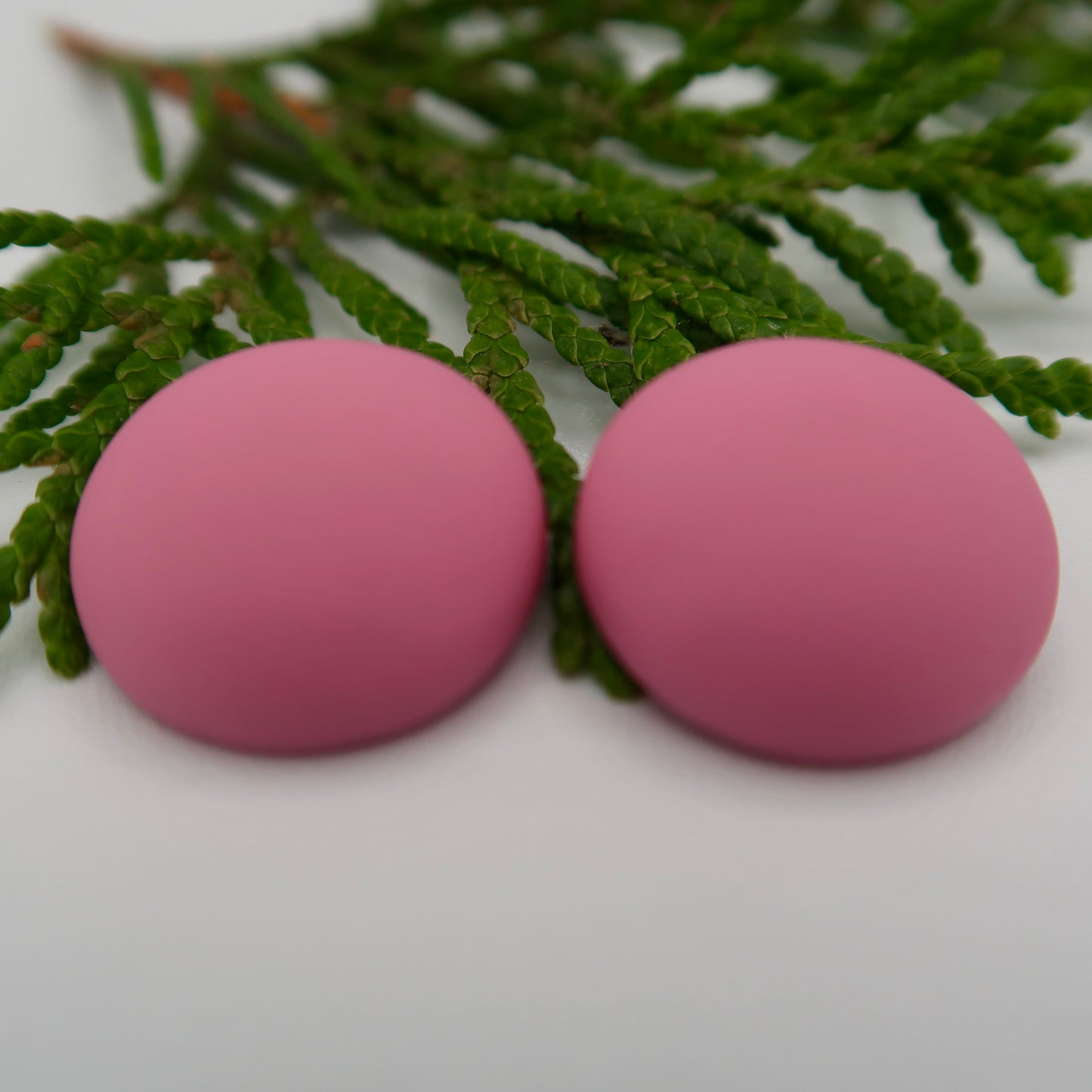 Matte Dome Resin Cabs 16mm & 18mm - 1 pair