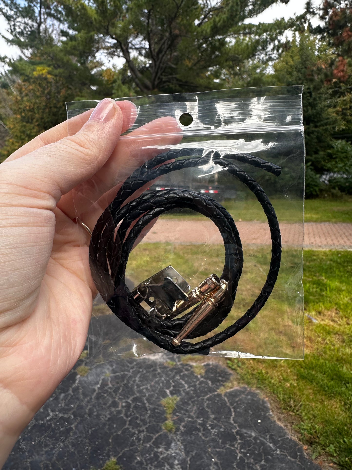 Bolo Tie Kit - Black and Gold