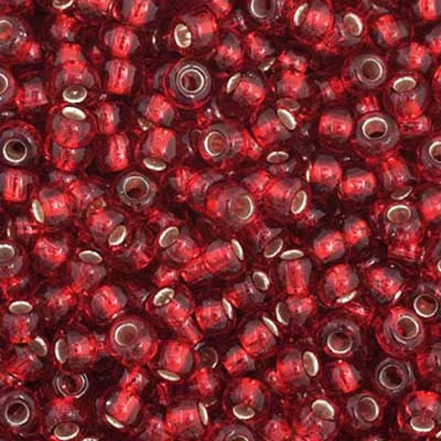 Silver Lined Medium Red 11/0