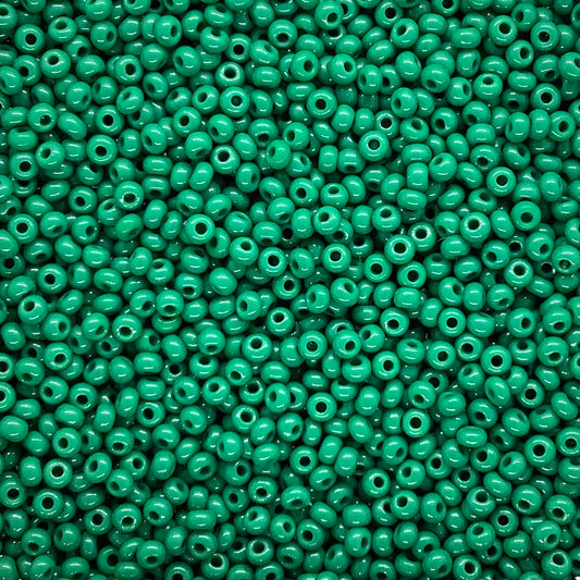 Opaque Medium Dark Green 10/0