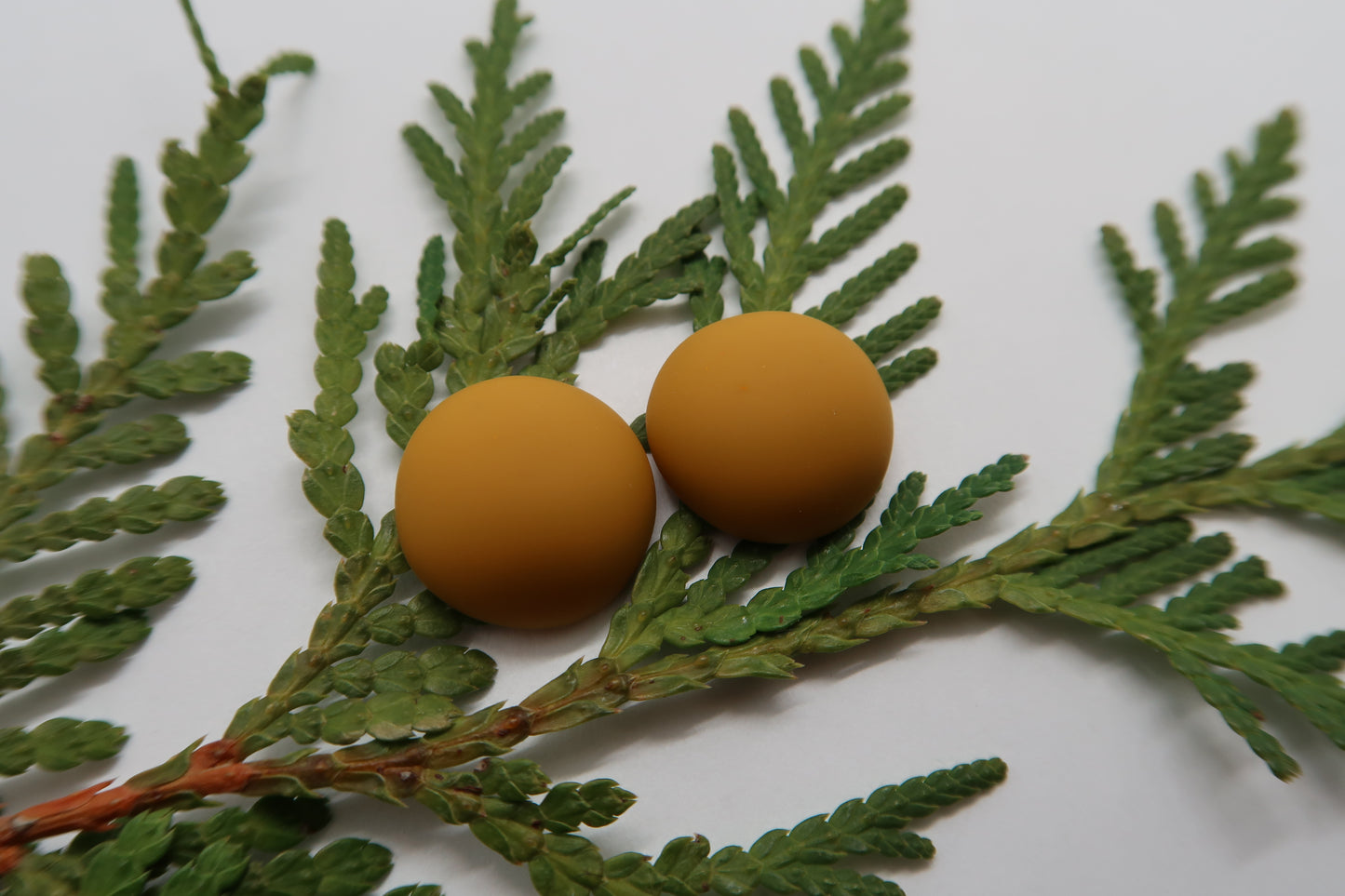 Matte Dome Resin Cabs 16mm & 18mm - 1 pair