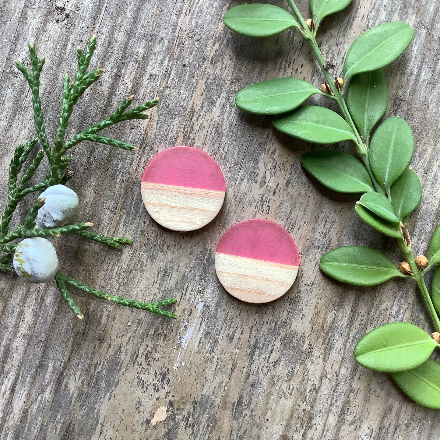 Wood and Resin Flat Backs - 15mm - 2 pcs