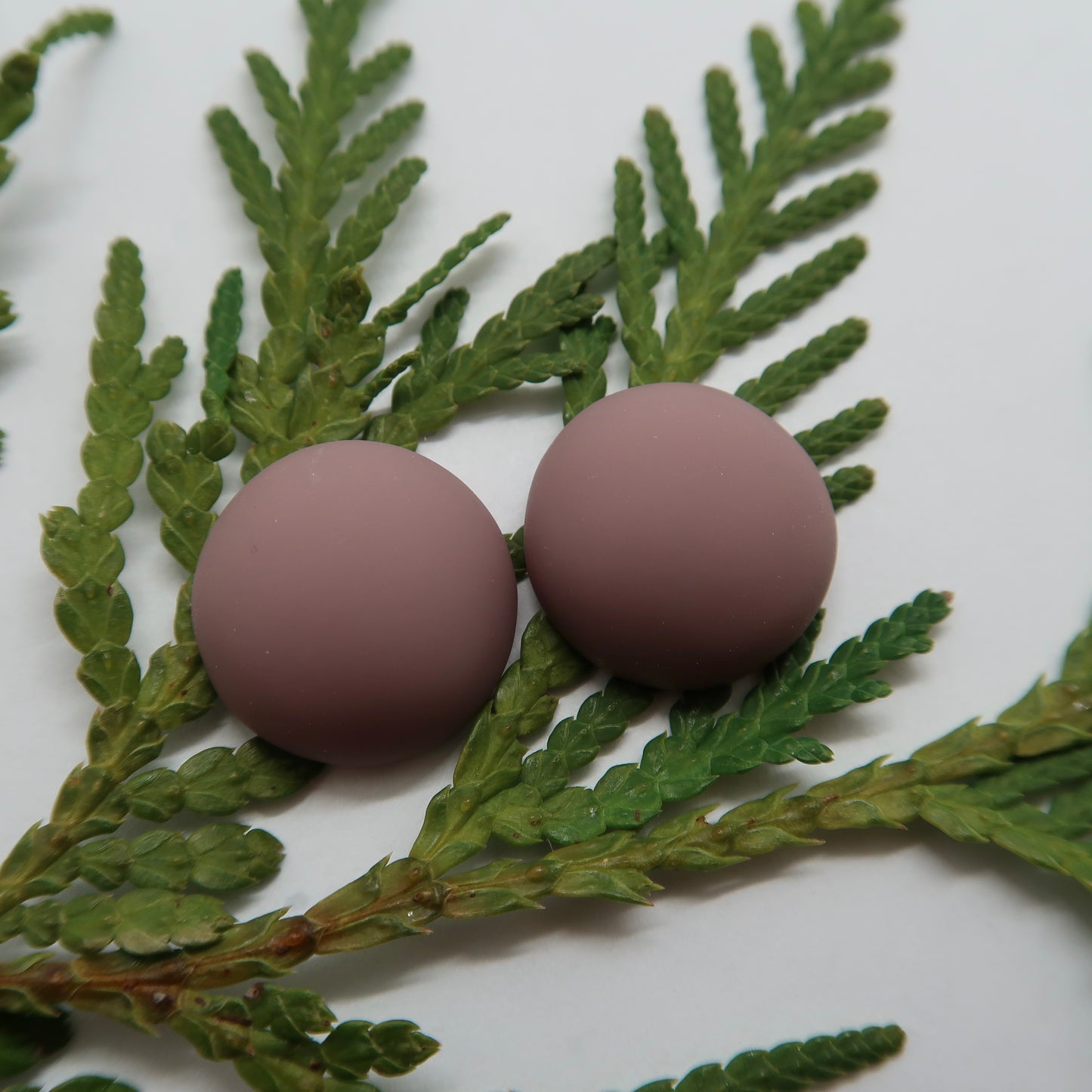 Matte Dome Resin Cabs 16mm & 18mm - 1 pair